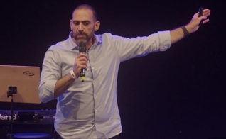 Danni Mnitentag, cofundador do movimento Executivos Contra o Antissemitismo (ECOA). (Foto: Conib / Danni Mnitentag / Silas Anastácio)