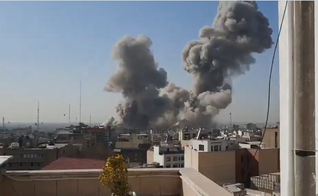 Primeiras imagens do ataque ao Irã. (Captura de tela/X/ Sean Feucht)