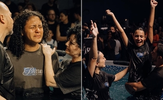 A ABBA PAI Church celebrou o batismo de adultos, jovens e adolescentes. (Foto: Instagram/ABBA PAI Church).