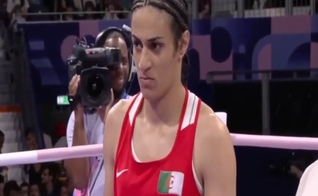 O boxeador trans Imane Khelif. (Reprodução/YouTube/DforGaming).