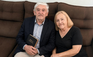 Pr. Inácio Bento e sua esposa, Dirce, celebram 56 anos de casados. (Foto: Arquivo pessoal)