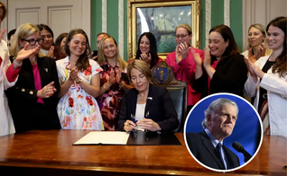 Governadora de Massachusetts, Maura Healey, durante a assinatura da lei do aborto; no destaque, o evangelista Franklin Graham. (Foto: @MassGovernor/X/Divulgação)