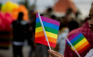 Identificação como lésbica ou bissexual entre adolescentes americanas caiu de 30% para 17%. (Foto representativa: Cymo Tome / Unsplash)