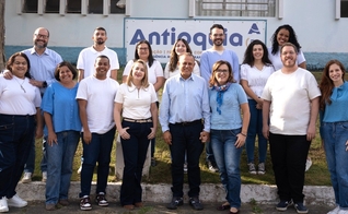 Equipe da Missão Antioquia reunida para a Conferência Missionária em celebração aos 50 anos da instituição. (Foto: Divulgação)