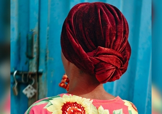 Miracle continua seguindo Jesus e crescendo na fé. (Foto: Ilustração/Unsplash/Christopher Akinlade)