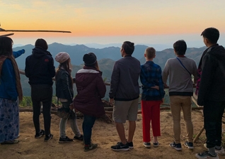 Crentes locais. (Foto: Reprodução/IMB)