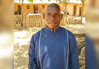 O reverendo Bulus Madaki. (Foto: Reprodução/Morning Star News)