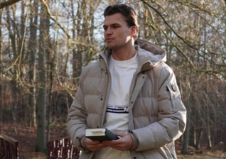 Marlon foi transformado por Deus. (Foto: Revive).