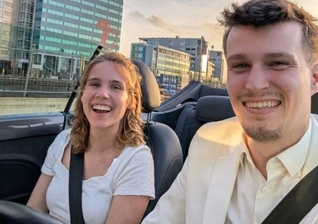 Salina e seu esposo. (Foto: Instagram/Revive).