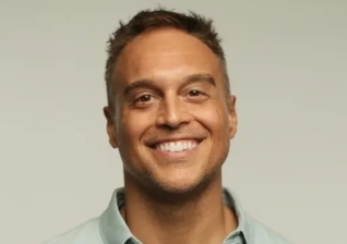 Joshua Broome. (Foto: Reprodução/XO Marriage)