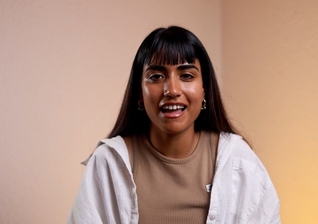 Tarania Naidoo foi salva e curada por Jesus. (Foto: Reprodução/YouTube/Redeemed Stories).