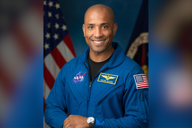 Victor J. Glover Jr., astronauta da NASA e capitão da Marinha dos EUA, é o piloto da missão Artemis II. (Foto: NASA)