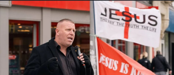 Pastor Stephen Clayden durante pregação pública em Colchester, na Inglaterra. (Foto: Christian Legal Centre)