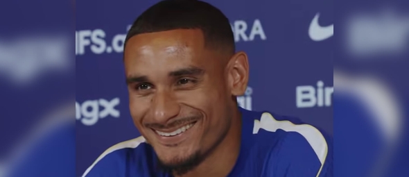 Maxence Lacroix. (Foto: Reprodução/Instagram/Chelsea FC)