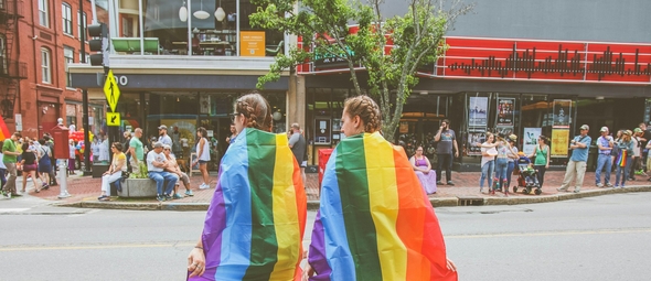 Maioria dos evangélicos brasileiros não aprovam casamento gay. (Foto representativa: Mercedes Mehling / Unsplash)