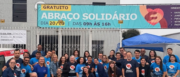 Voluntários do Abraço Solidário 2026. (Foto: IAPVH)