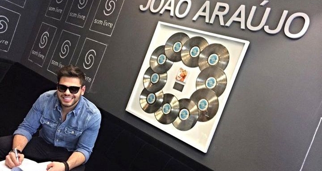 Gui Rebustini assina contra com a Som Livre e anuncia lançamento de CD