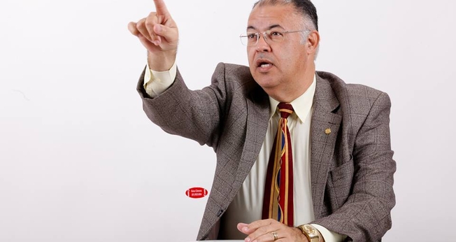 Após exclusão por conflito com Xuxa, Pr. Eurico volta a ocupar CCJC