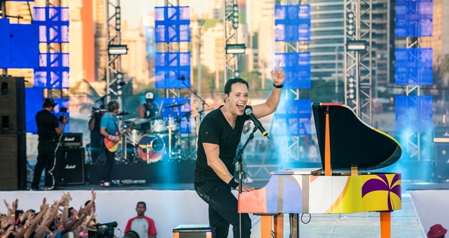 André Valadão conquista a marca de Disco de Ouro com o DVD "Fortaleza"