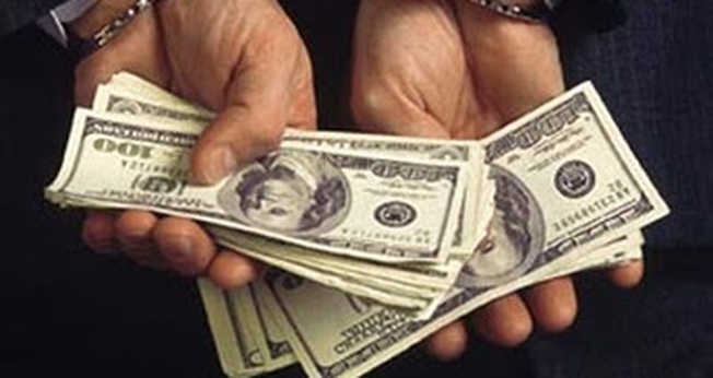 O que os cristãos devem fazer diante de um governo corrupto?
