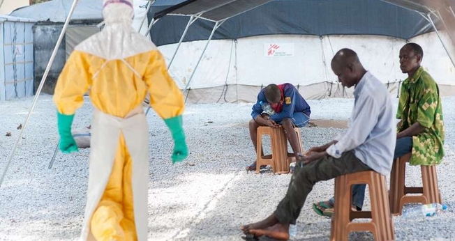 doença ebola