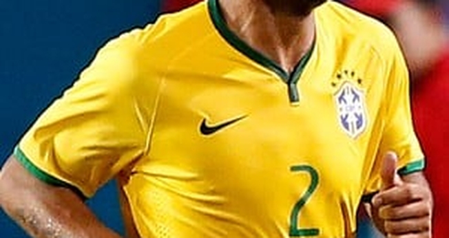 Maicon não deverá voltar a defender a seleção brasileira, acredita agente