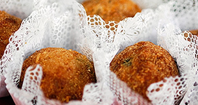  Bolinho de Arroz com Atum