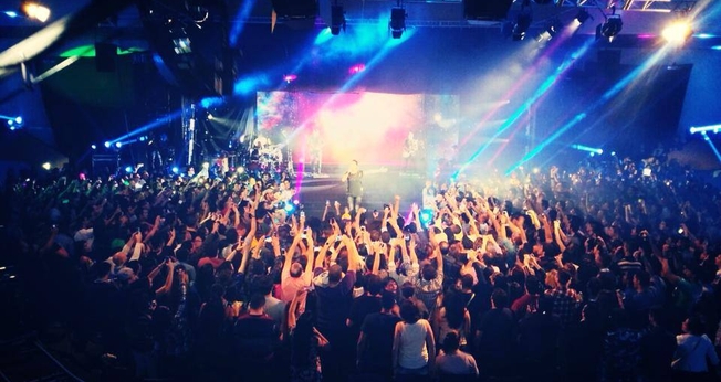 Daniela Araújo comenta gravação de novo DVD: "Foi o primeiro de muitos"