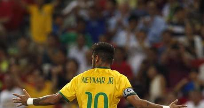 Camisa 10 e capitão, Neymar chegou a 40 gols pela Seleção e ultrapassou Bebeto