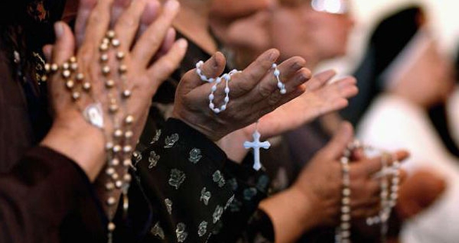 O número de sacerdotes católicos tem sofrido um grande declínio ao longo dos anos.