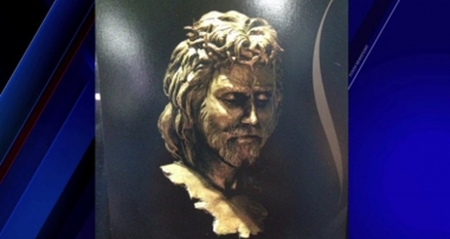 Escultura de Jesus é roubada de uma galeria, nos EUA