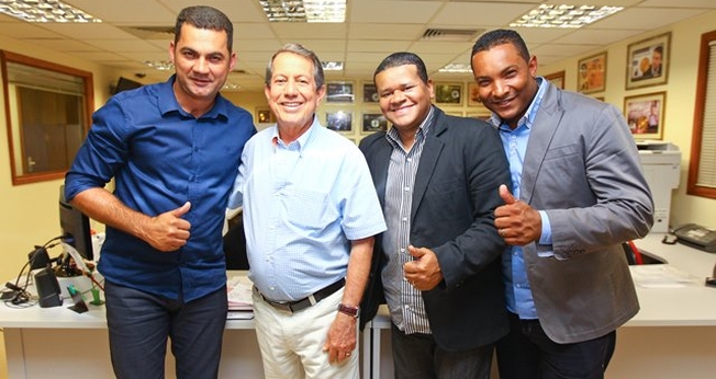 Fernandes Lima inicia produção de novo CD