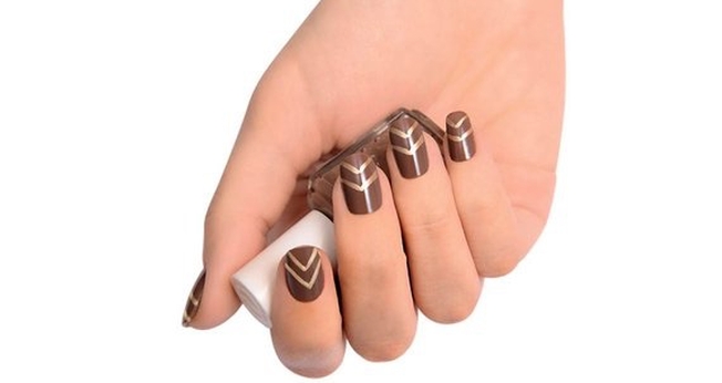 Ombré tropical, tendência de manicure para o verão 2016