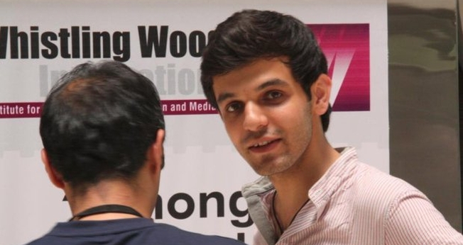 Aos 30 anos de idade, Keywan Karimi é cineasta e foi condenado pelo tribunal iraniano por "desrespeitar o islamismo".