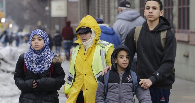 Os pais da garota acreditam que a escola estaria violando suas crenças cristãs. (Foto: USA Today)