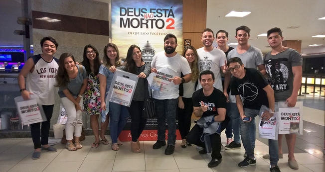 Jovens da Comunidade Cristã Videira de Fortaleza. (Foto: Karlos Aires/Portal Guiame)