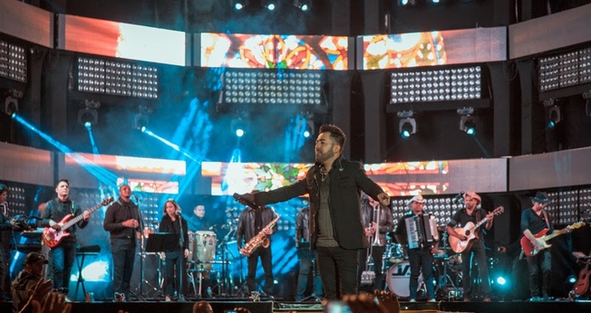 O cantor liberou em seu canal VEVO o videoclipe da música “Noites Traiçoeiras”. (Foto: Divulgação).