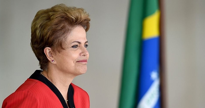 Dilma Rousseff será afastada do governo por 180 dias, após decisão do Senado. (Foto: JJ)