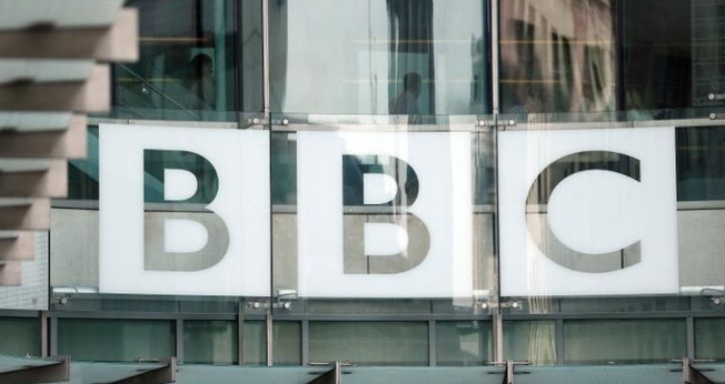 A BBC tem sido alertada sobre o 'excesso de programações cristãs' em sua grade horária. (Foto: Telegraph)