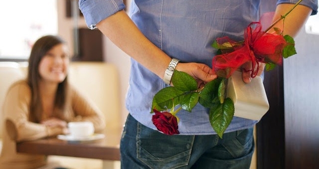 Marido prepara surpresa para esposa. (Foto: Getty)