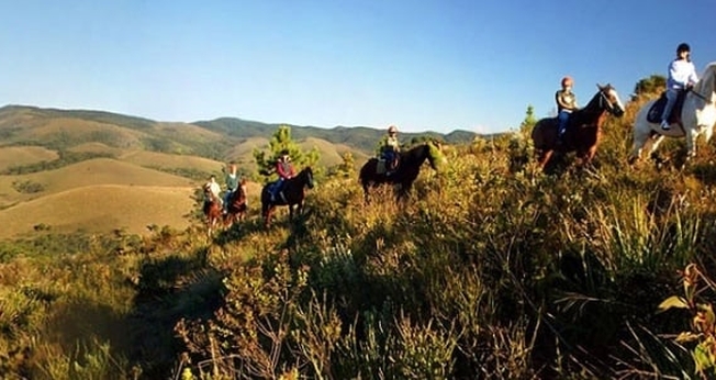 Rancho Santo Antônio, em Campos do Jordão, oferece circuitos de arvorismo. (Foto: Divulgação)