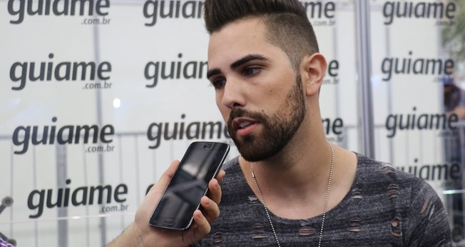 Dentre as influências musicais de Raylander estão TobyMac e Colton Dixon. (Foto: Guiame/Marcos Paulo Corrêa).