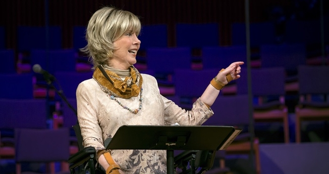 Joni Eareckson comentou como se sente ao refletir sobre os últimos 50 anos. (Foto: Reprodução).