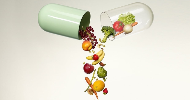 Especialista indica o uso dos multivitamínicos por pessoas que praticam atividades físicas. (Foto: Reprodução)
