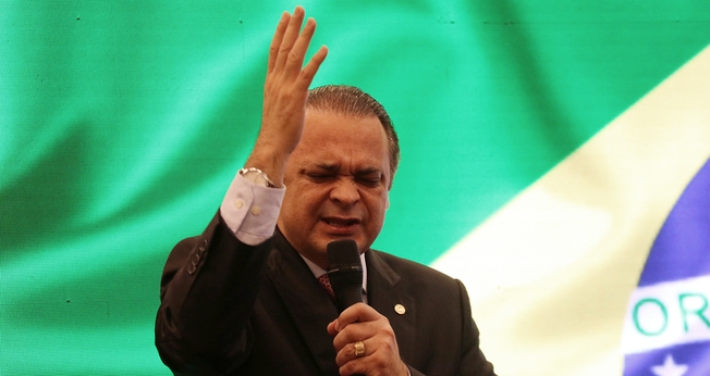 O pastor e deputado federal Roberto de Lucena se uniu aos líderes em clamor pelo Brasil. (Foto: Guiame/Marcos Paulo Corrêa)