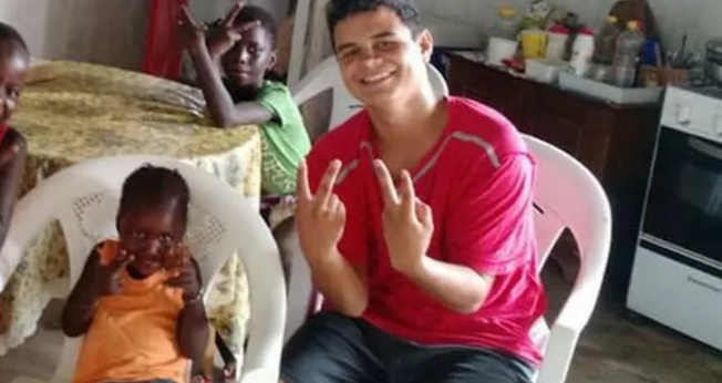 Sua família está na tentativa de sensibilizar as autoridades brasileiras. (Foto: Reprodução).