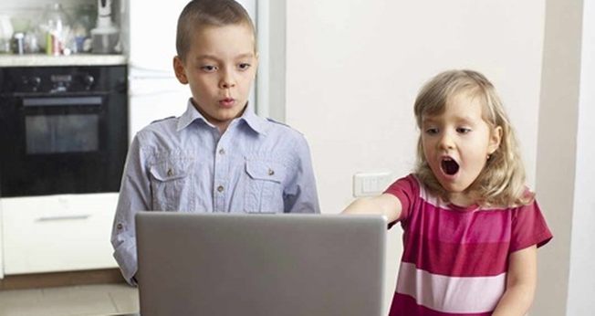 Crianças estão recebendo recomendações para acessar site que dá aulas de sexo com imagens explícitas. (Foto: Focus on the Family)