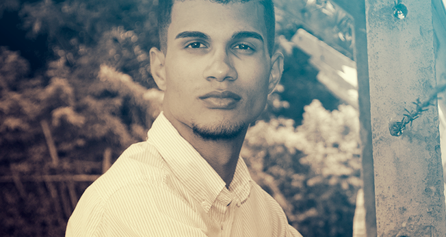 Lucas Santana tem 20 anos e já gravou dois CDs. (Foto: Divulgação).