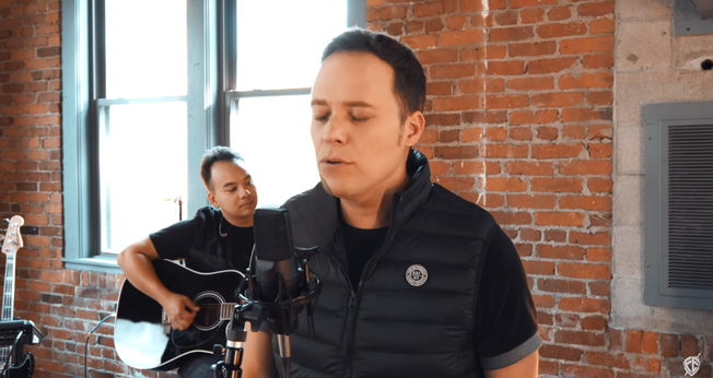 André Valadão deverá lançar, ainda neste ano, um novo álbum de canções inéditas. (Foto: Reprodução).