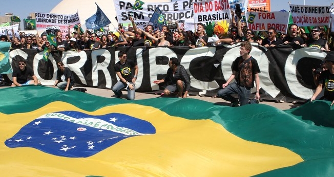 Protesto contra a corrupção em Brasília. (Foto: Reuters)